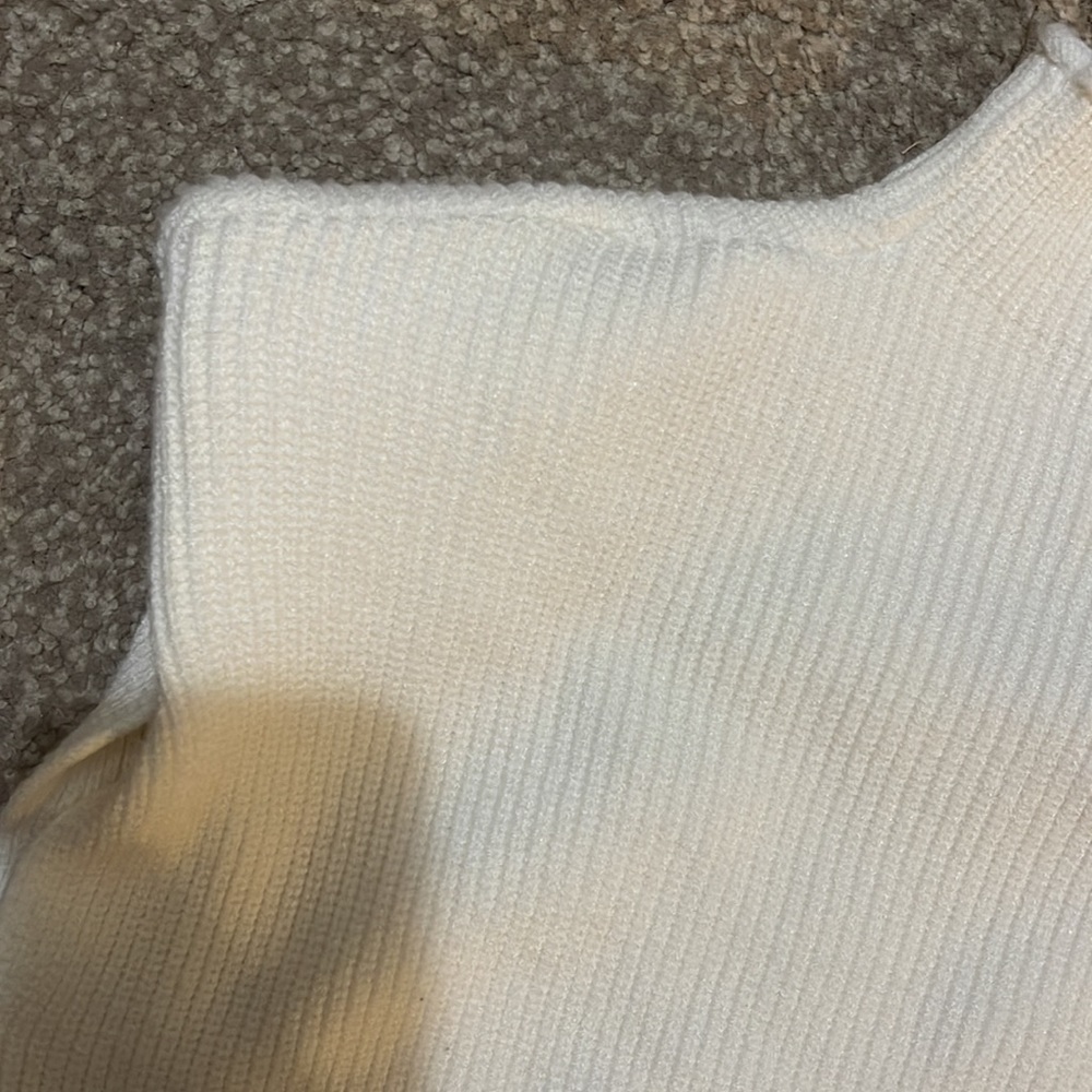 Sweater - Picture 2 of 2